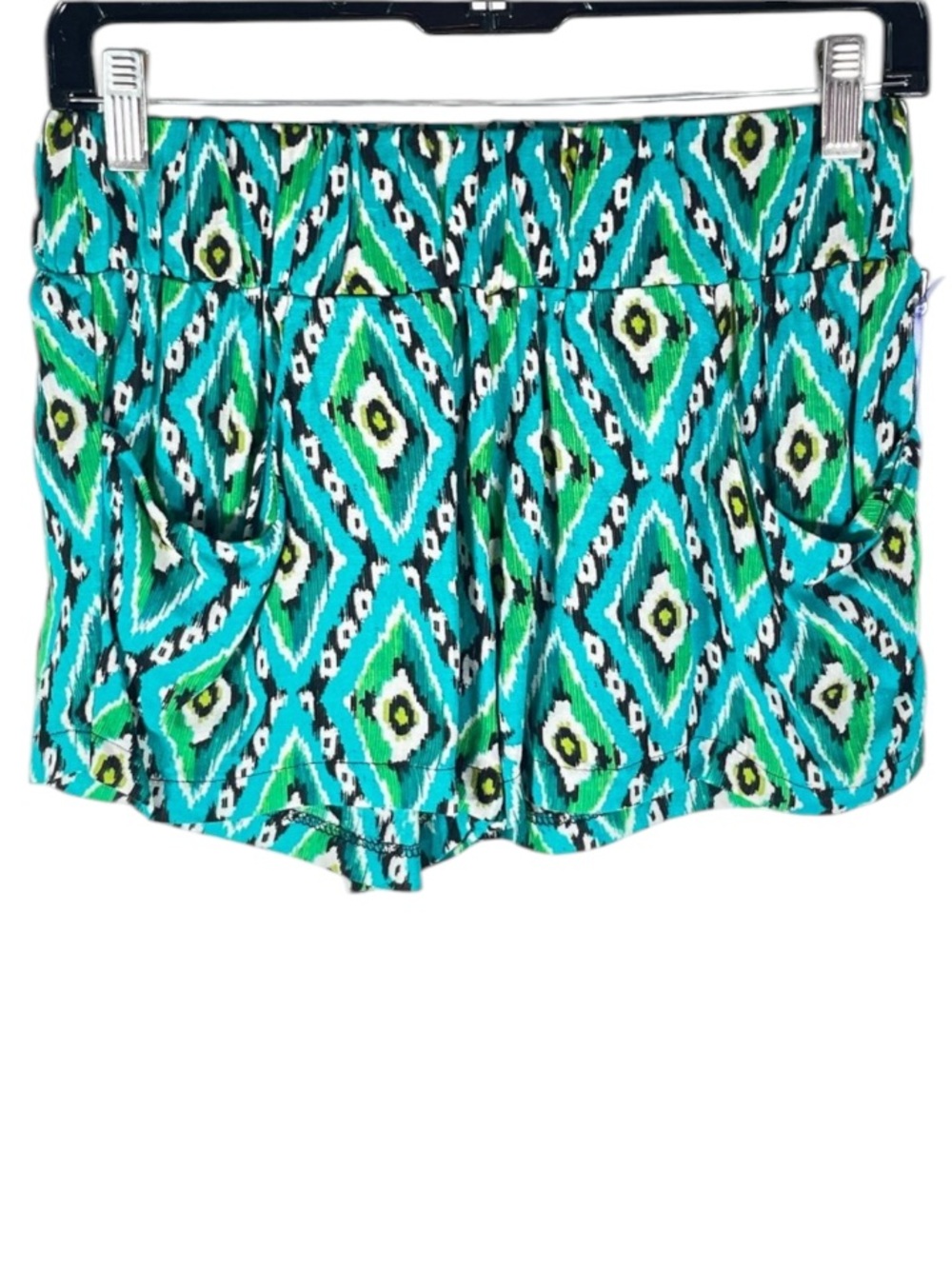 NWT Easy Breezy Shorts with Slouchy Pockets